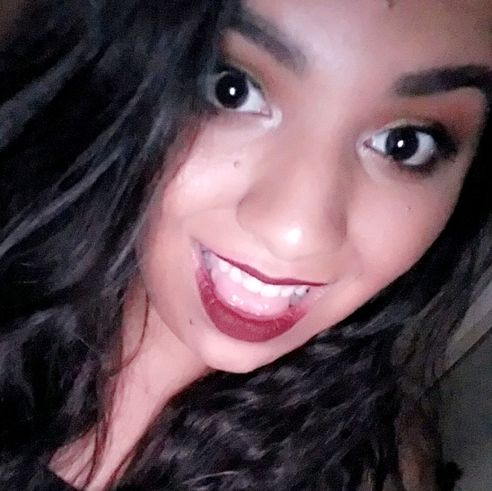 Meet your Posher, Amber